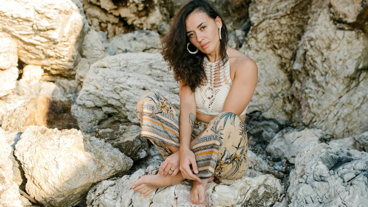 How to Shop and Style Palazzo Pants: A Complete Guide