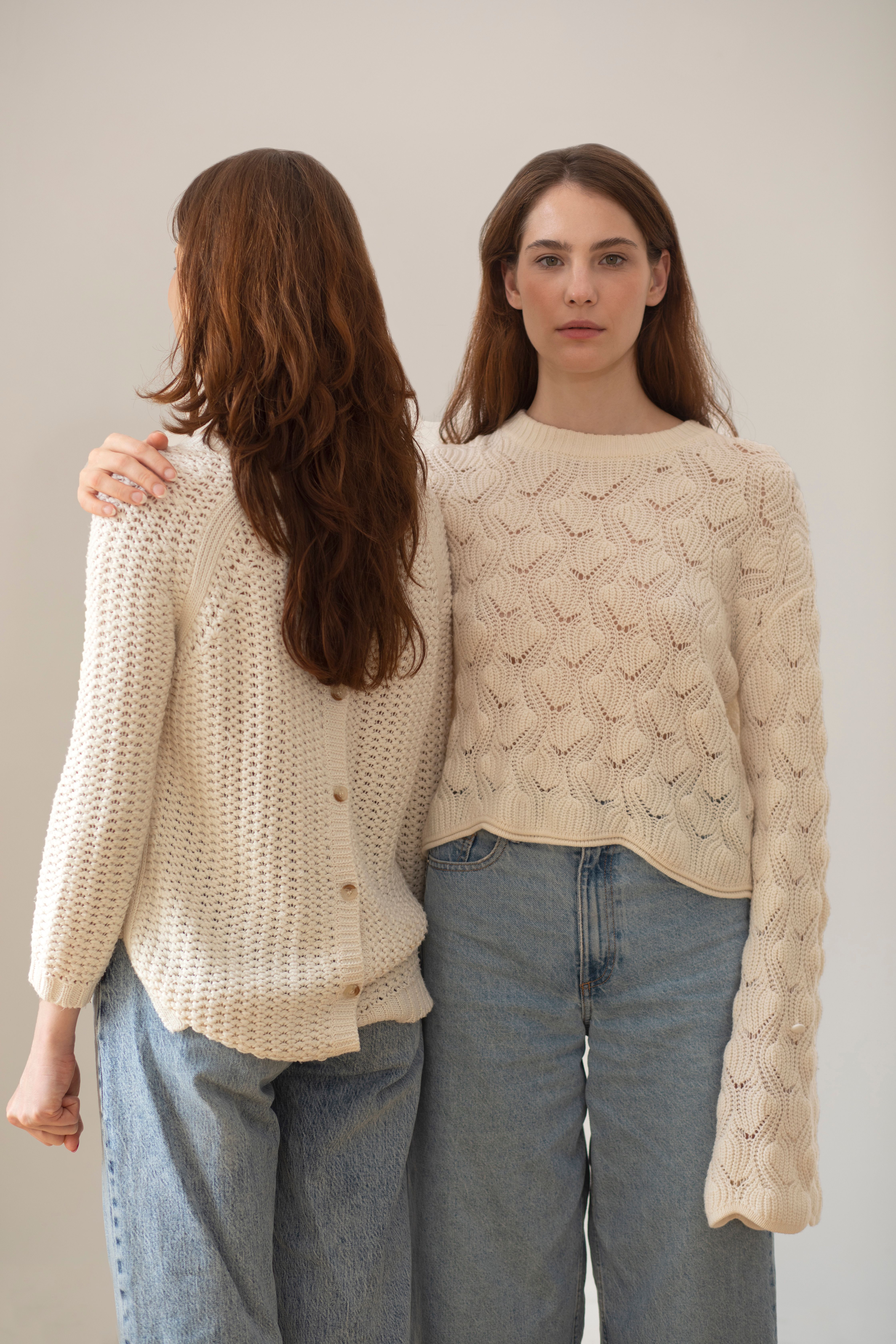 AI-Curated Sweater Outfits Women Will Love This Fall